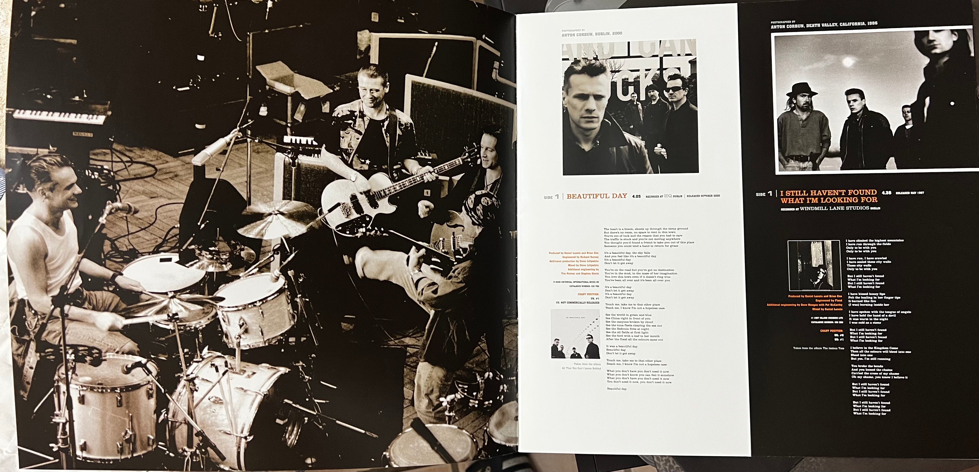 U2 - U218 Singles. 2 Vinilos. LP. Compilación. Condición: Near Mint (NM or M-).
